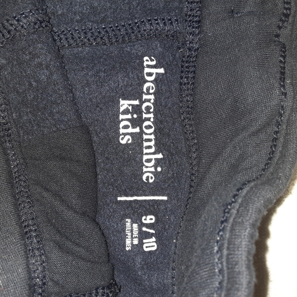 Abercrombie Kids size 9/10 - Picture 4 of 4